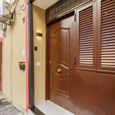 Alessandra'S House 那不勒斯 外观 照片