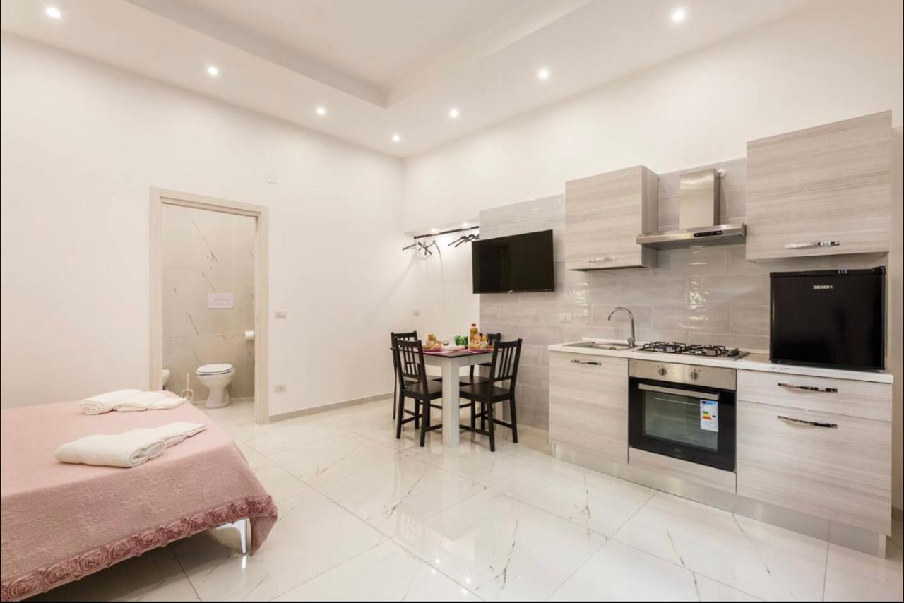 Alessandra'S House 那不勒斯 外观 照片
